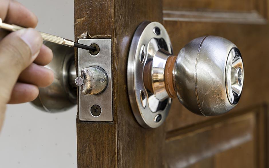 cout intervention serrurier Thiers-sur-Thève